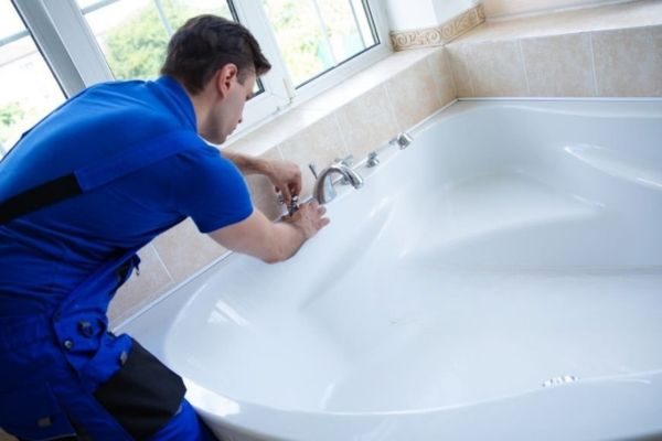 Bathtub Fixing Services Dubai
