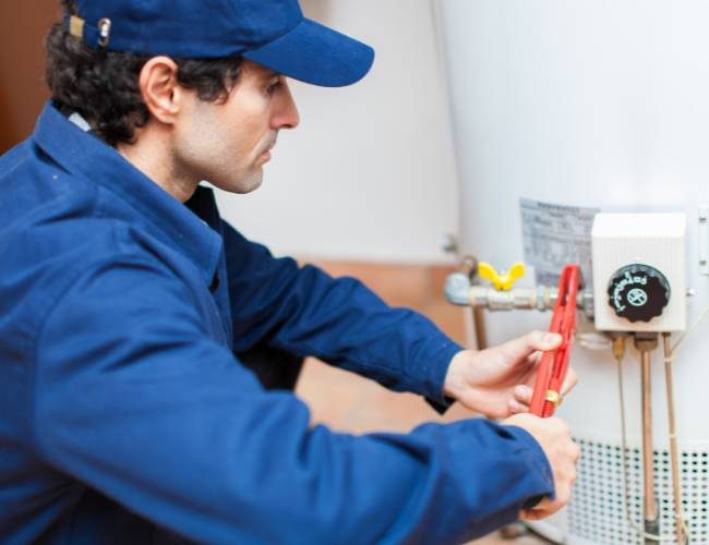 Water Heater Fixing Services in Dubai