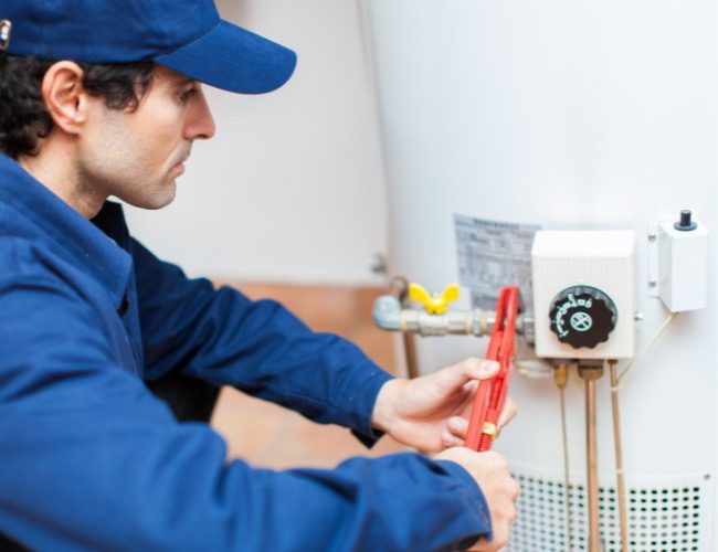 Water Heater Fixing Services in Dubai
